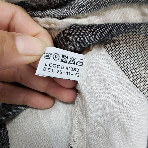 Vanity Top Womens Small Gray Striped 100% Linen V Neck Sleeveless Tank - Picture 4 of 9